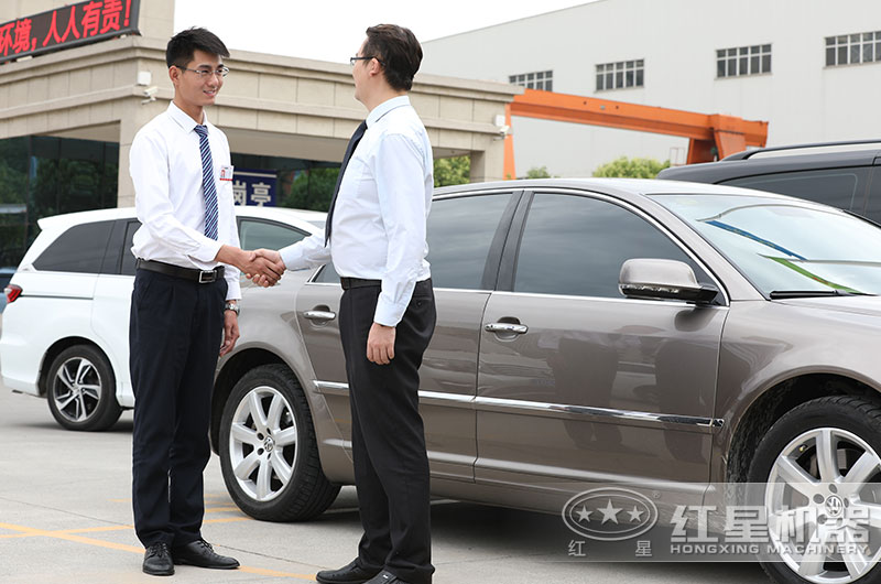 客戶來廠參觀，專車免費接送